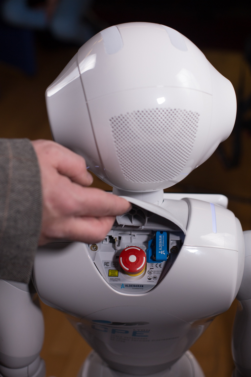 PopSciences PEPPER Intelligence artificielle @ViseeA