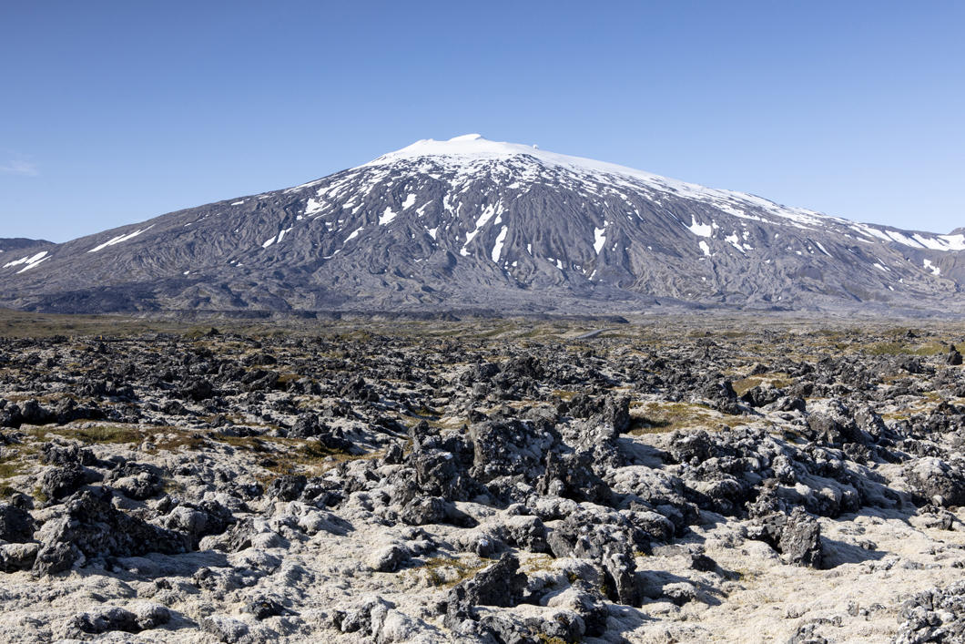 Islande, volcan Snaefellsjökull, face sud.